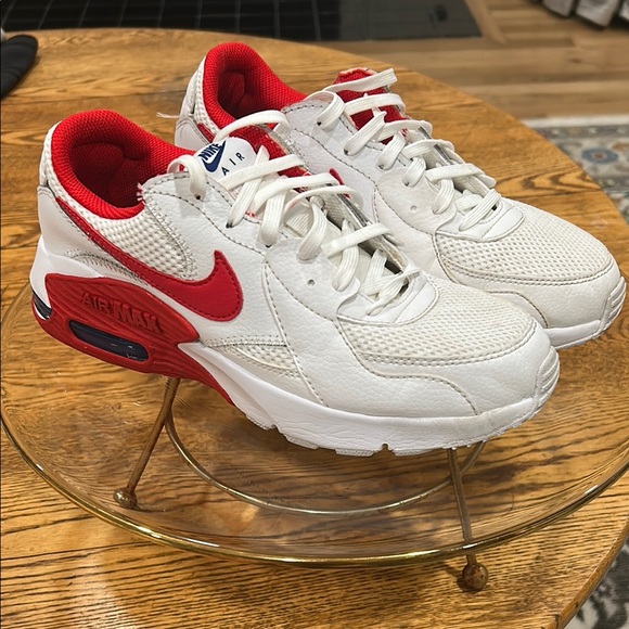 Nike Air Max White and Red Athletic Shoes - Picture 1 of 7